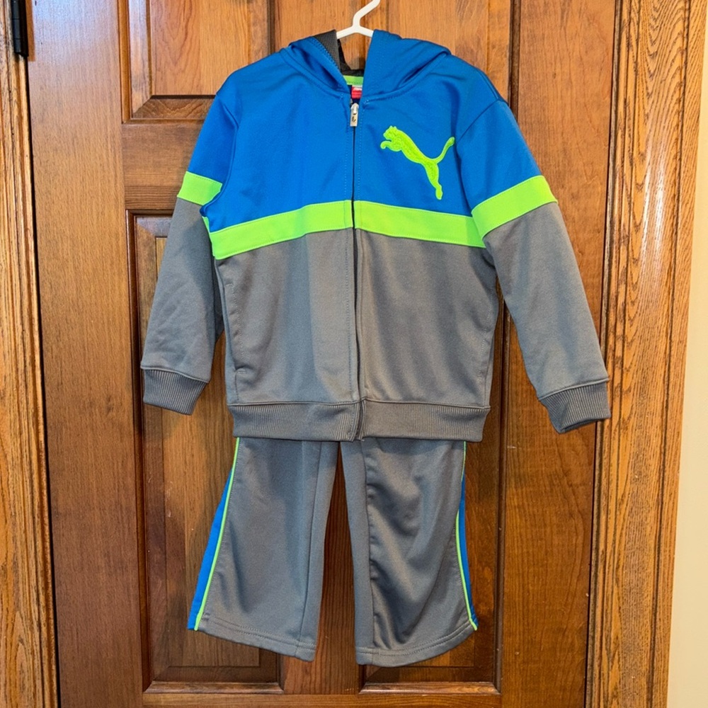 Puma Boys Jogger Set - Size 4